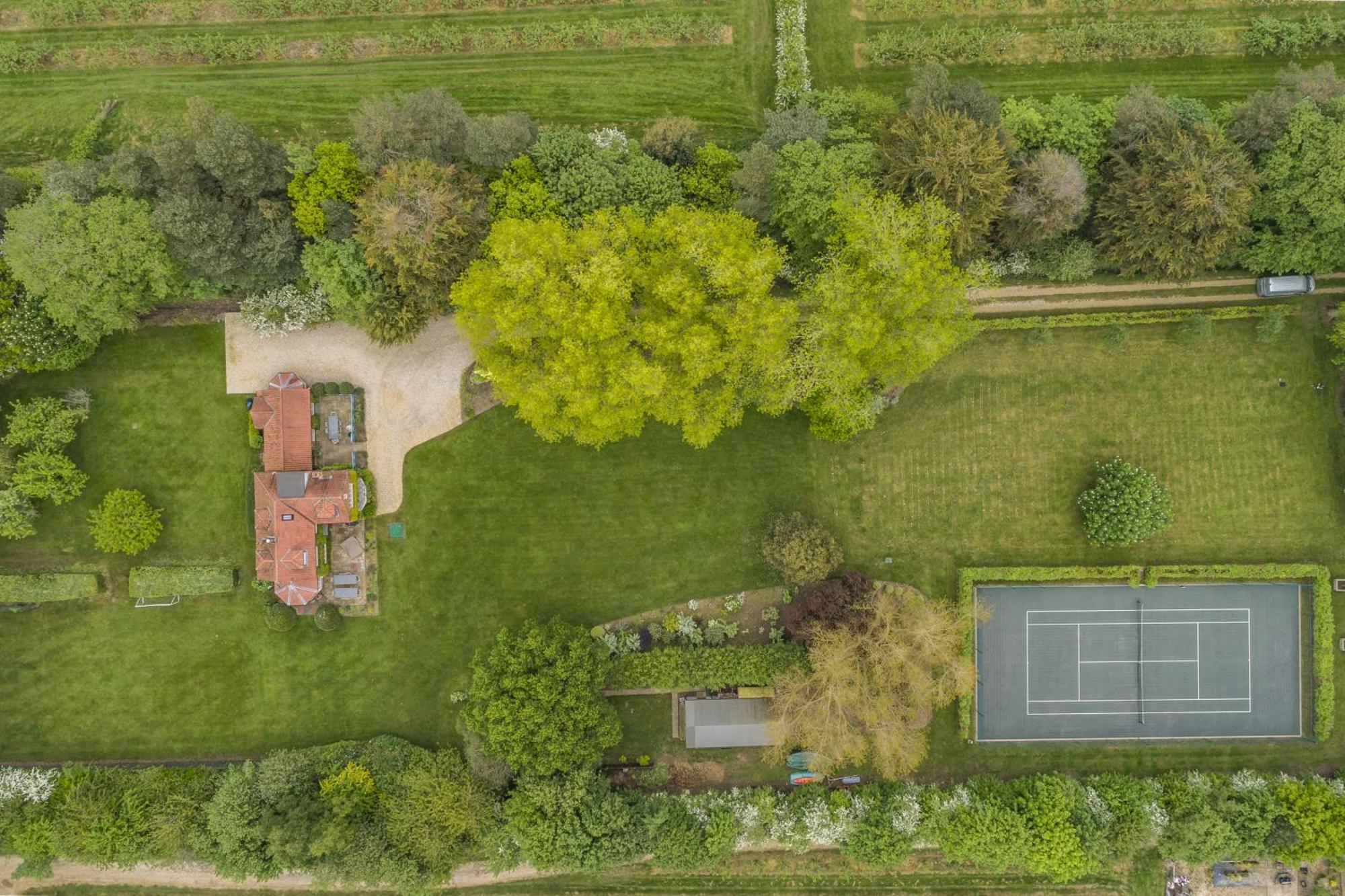 Holmbush Villa Thornham  Exterior photo